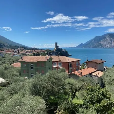 Terrazzza & Castello Διαμέρισμα