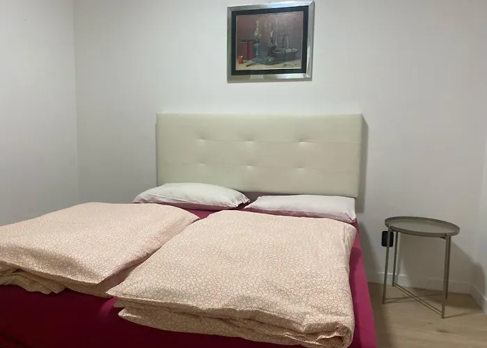 Terrazzza & Castello アパート マルチェージネ