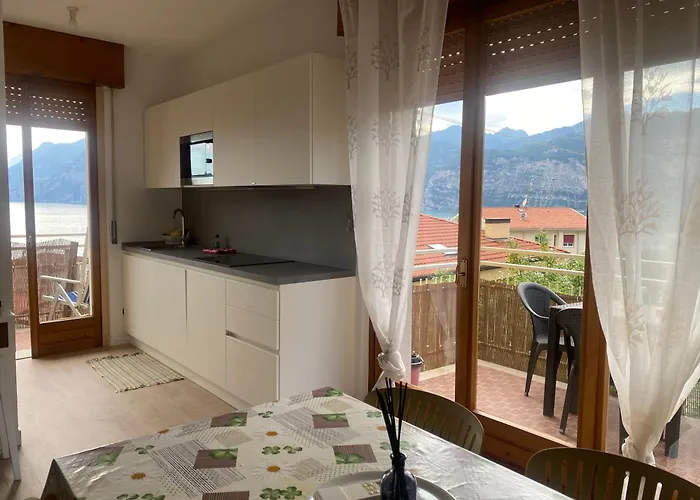 アパート Terrazzza & Castello マルチェージネ